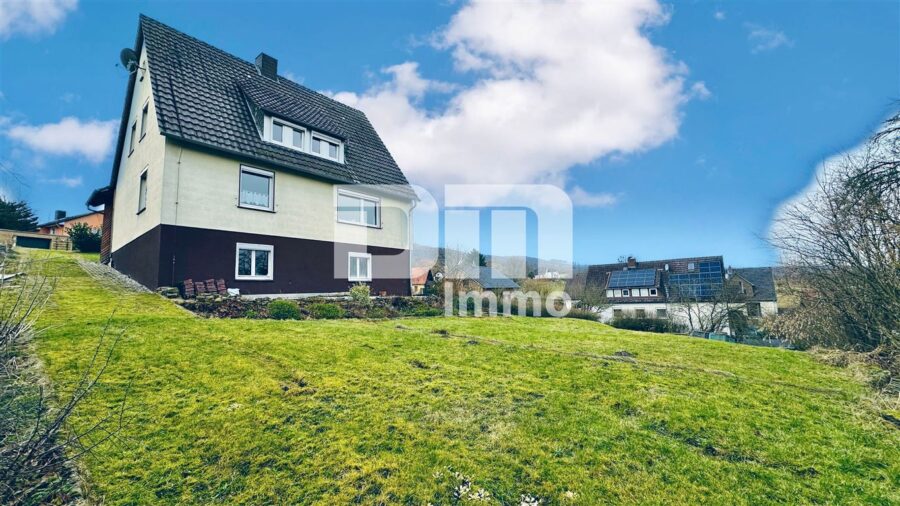 (R)eserviert!Schönes Einfamilienhaus mit großem Grundstück und traumhaften Panoramablick - Gartenbereich